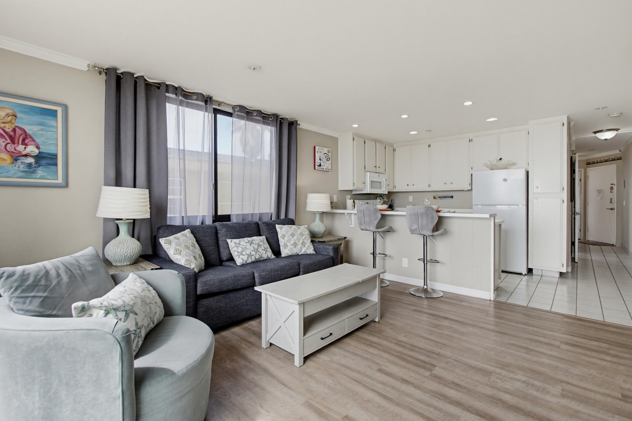 Virtual tour photo 19 of 34 for 4667 Ocean Blvd