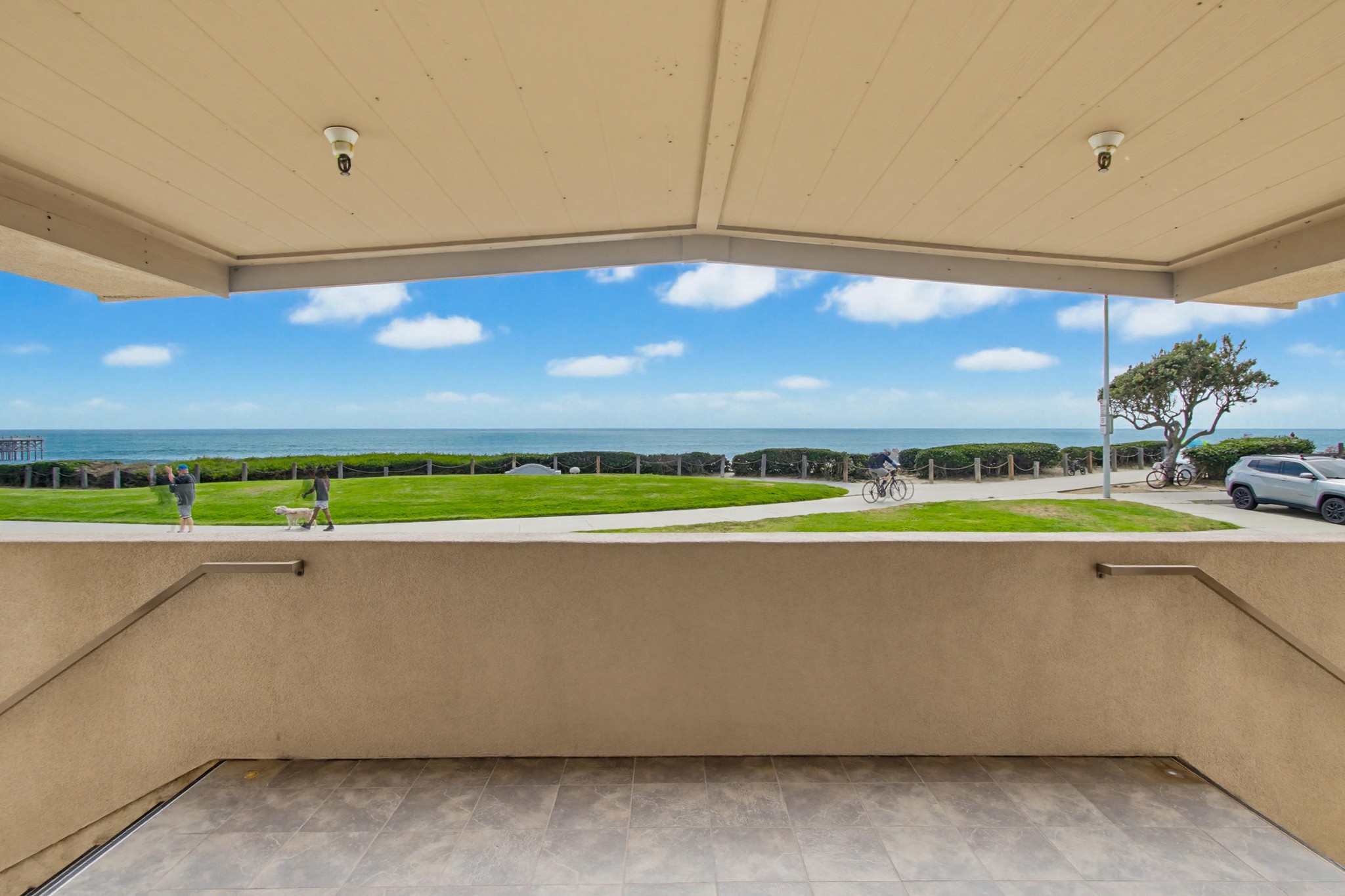 Virtual tour photo 31 of 34 for 4667 Ocean Blvd