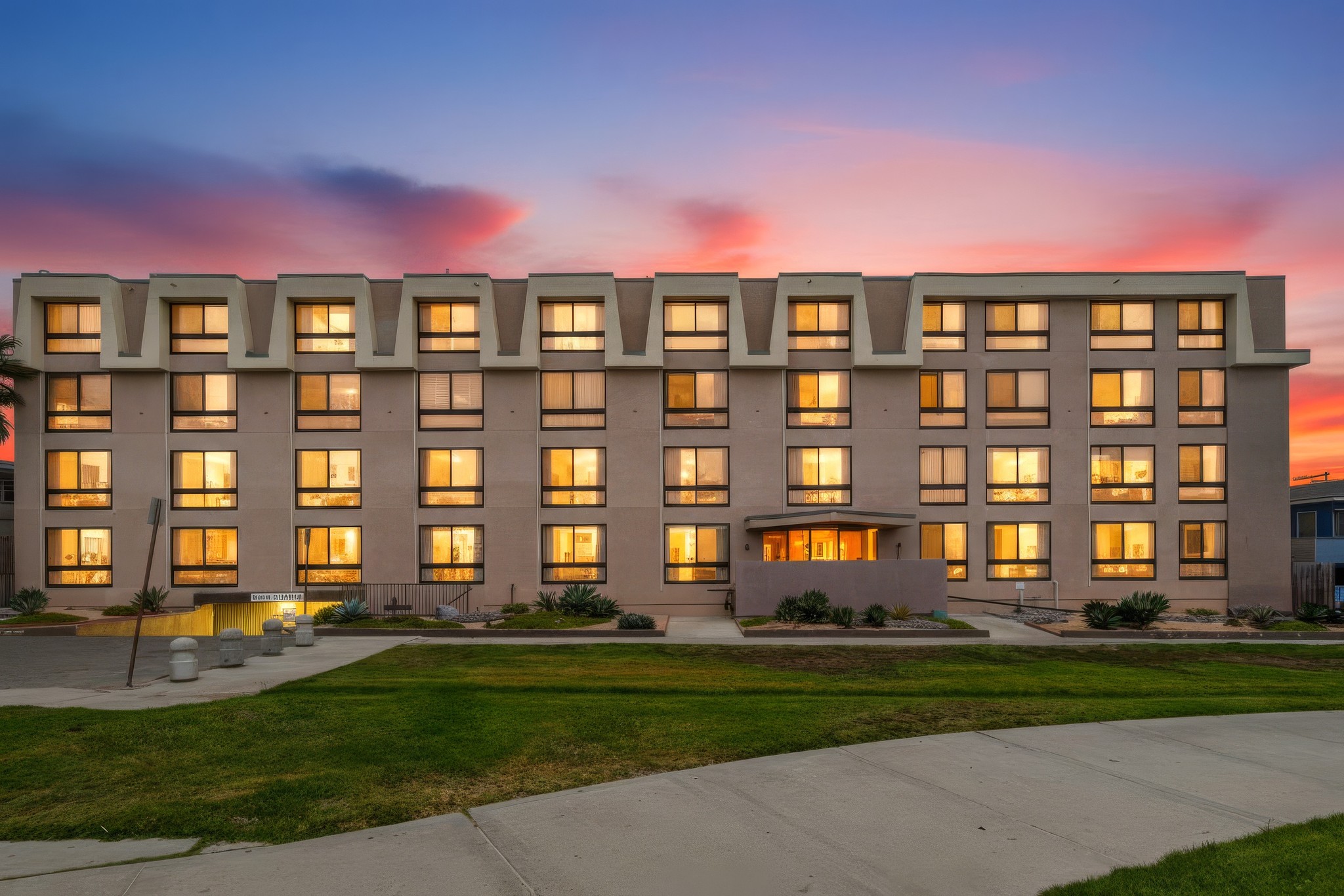 Virtual tour photo 39 of 39 for 4667 Ocean Blvd