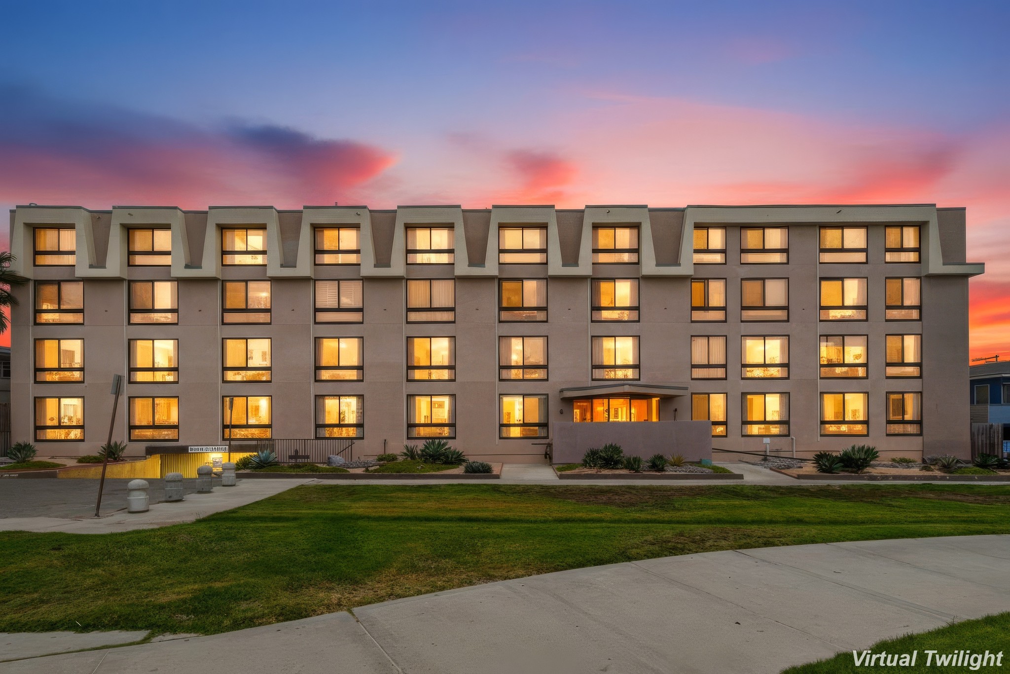 Virtual tour photo 40 of 39 for 4667 Ocean Blvd