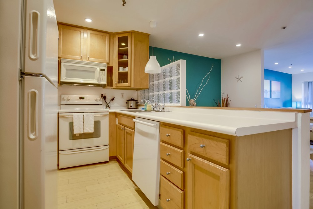 Virtual tour photo 20 of 35 for 4667 Ocean Blvd #213