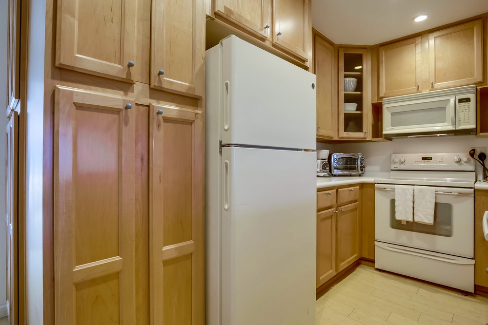 Virtual tour photo 21 of 35 for 4667 Ocean Blvd #213