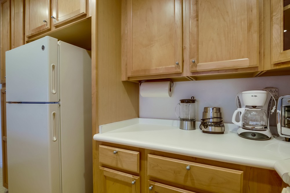 Virtual tour photo 22 of 35 for 4667 Ocean Blvd #213