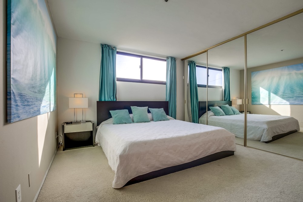 Virtual tour photo 25 of 35 for 4667 Ocean Blvd #213