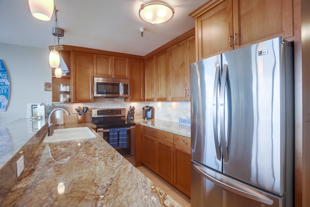 Virtual tour photo 12 of 28 for 4667 Ocean Blvd