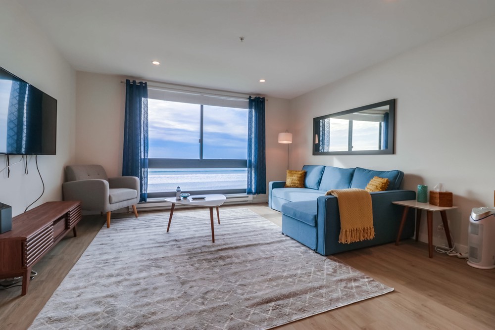 Virtual tour photo 4 of 45 for 4667 Ocean Blvd