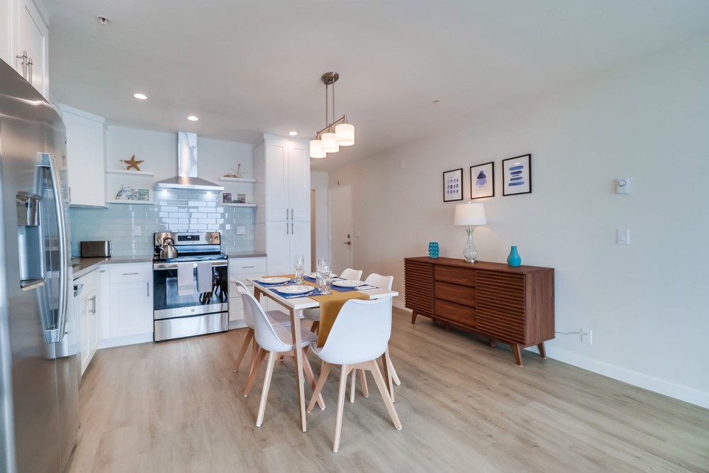 Virtual tour photo 13 of 45 for 4667 Ocean Blvd