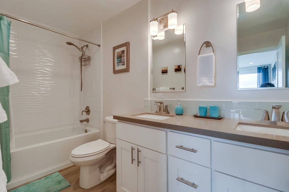 Virtual tour photo 30 of 45 for 4667 Ocean Blvd