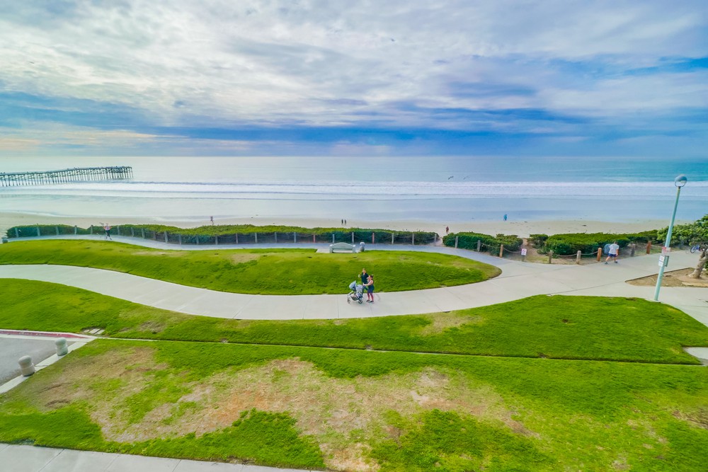 Virtual tour photo 40 of 45 for 4667 Ocean Blvd