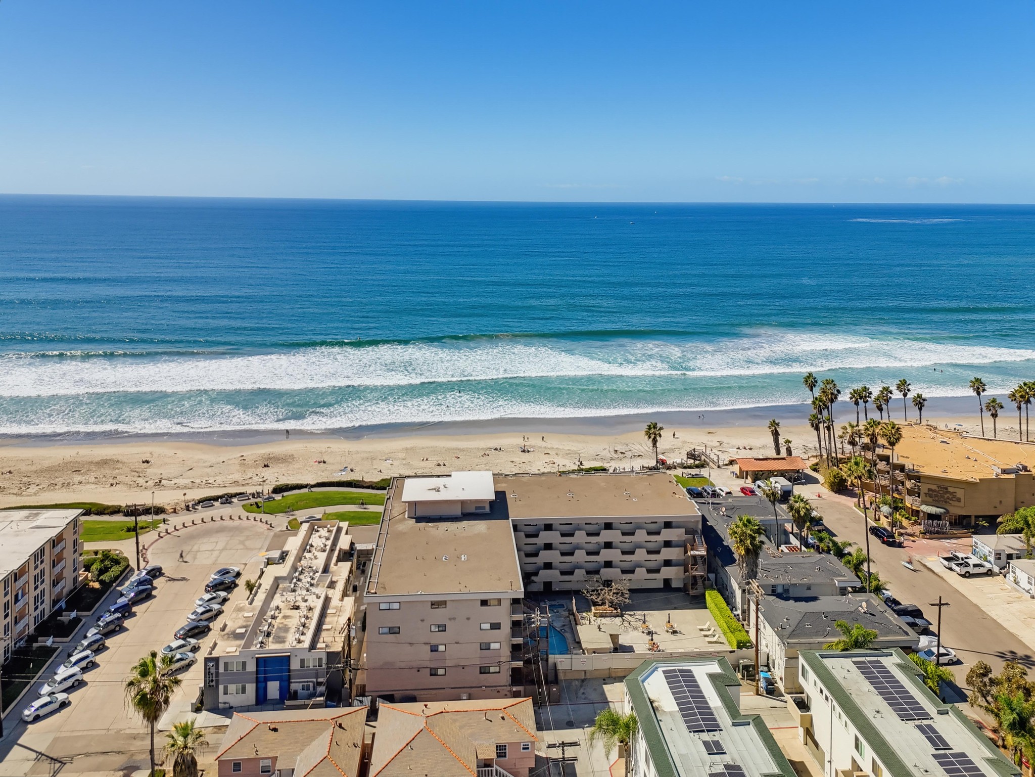 Virtual tour photo 9 of 60 for 4667 Ocean Blvd Unit 105
