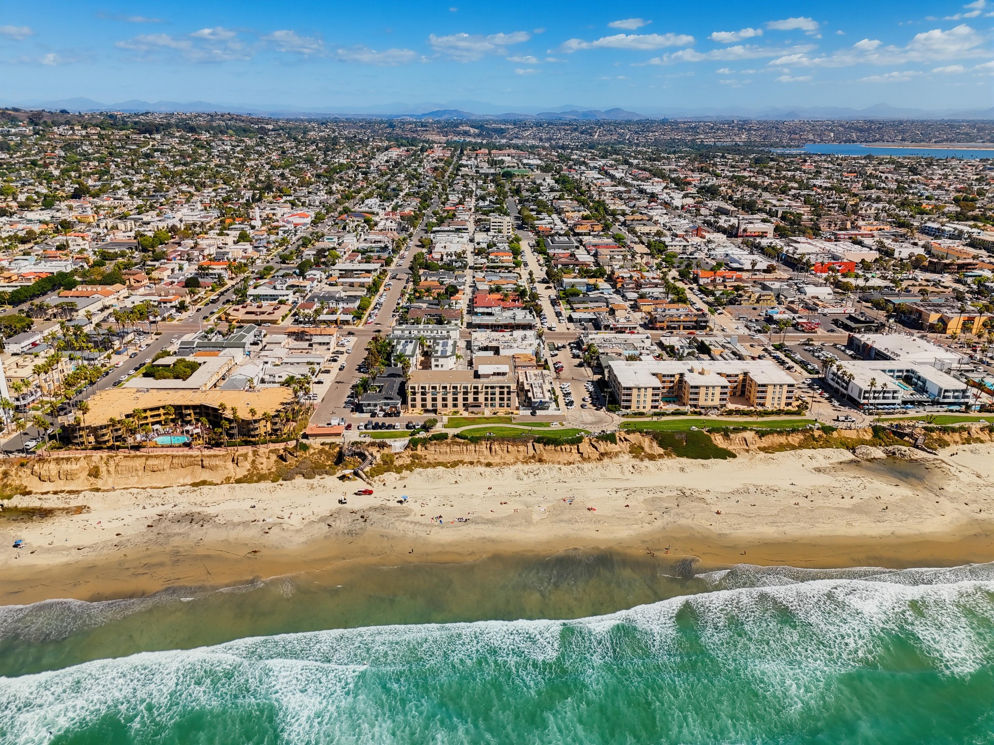 Virtual tour photo 14 of 60 for 4667 Ocean Blvd Unit 105