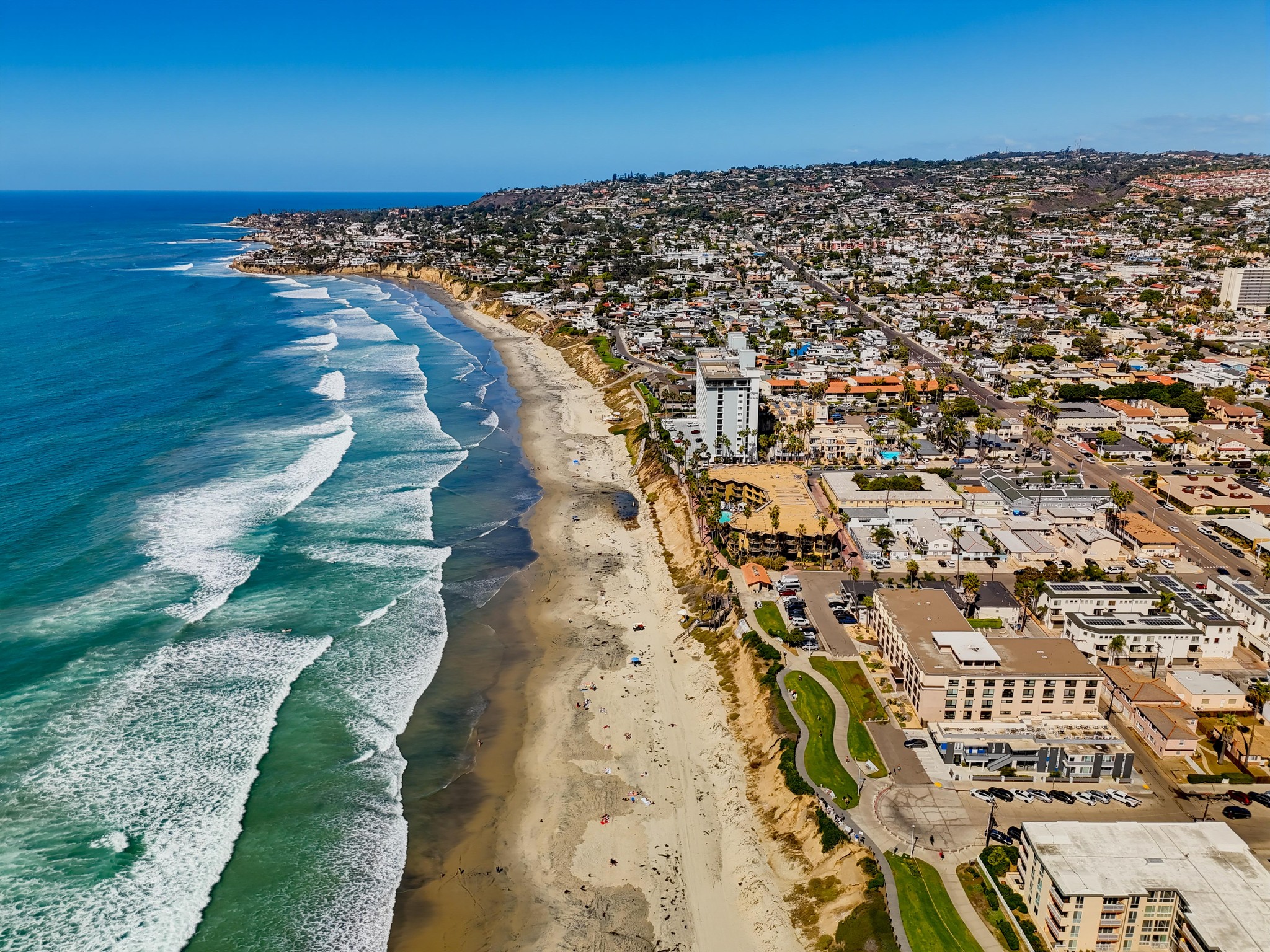 Virtual tour photo 16 of 60 for 4667 Ocean Blvd Unit 105
