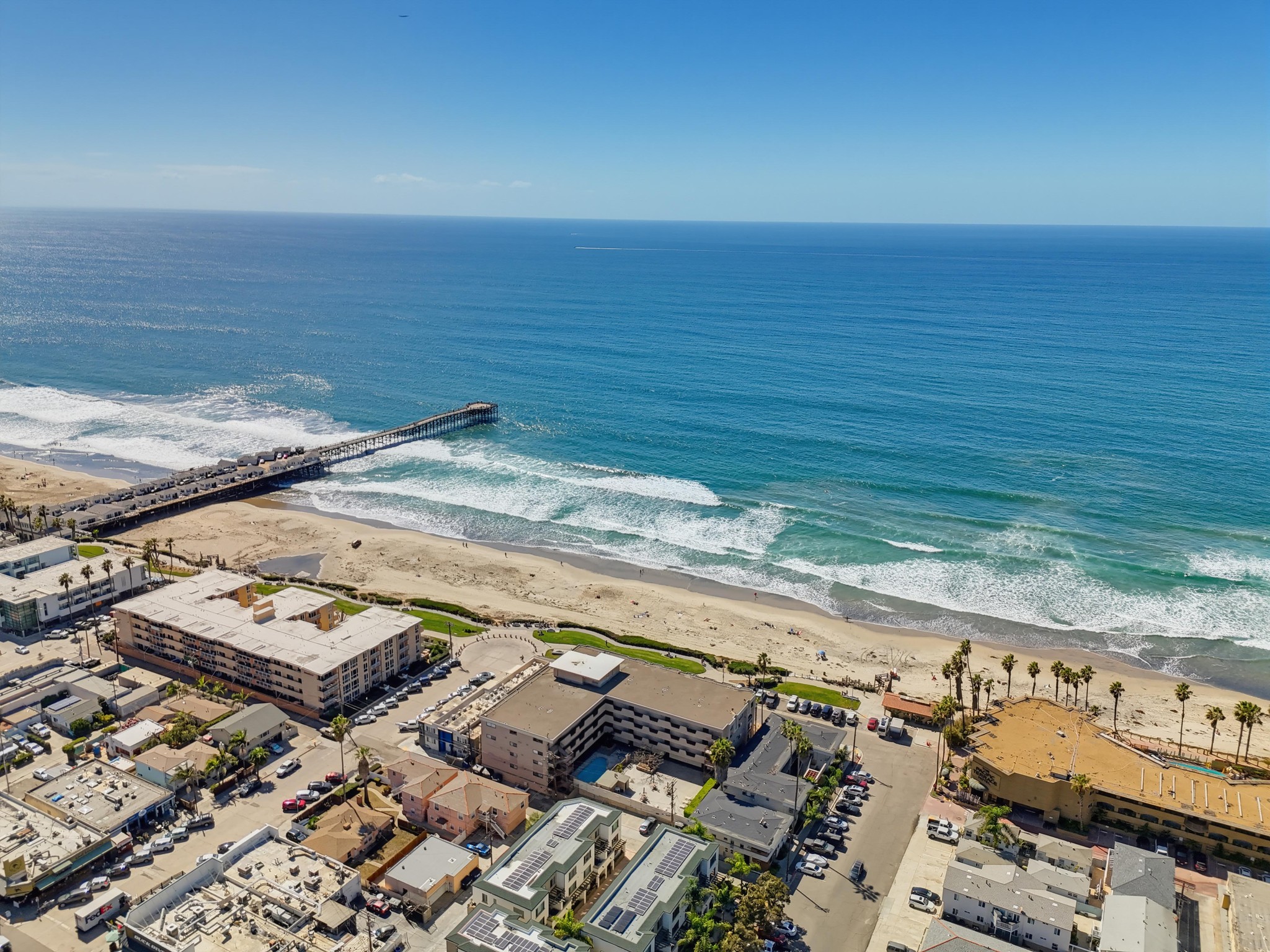 Virtual tour photo 20 of 60 for 4667 Ocean Blvd Unit 105