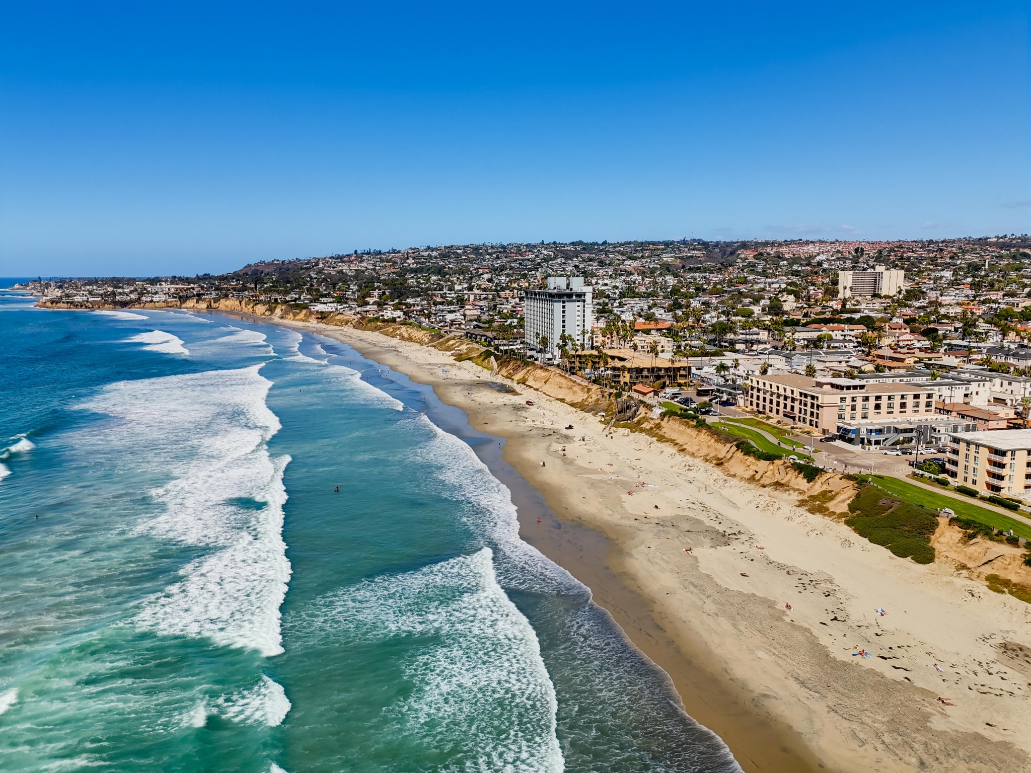 Virtual tour photo 26 of 60 for 4667 Ocean Blvd Unit 105