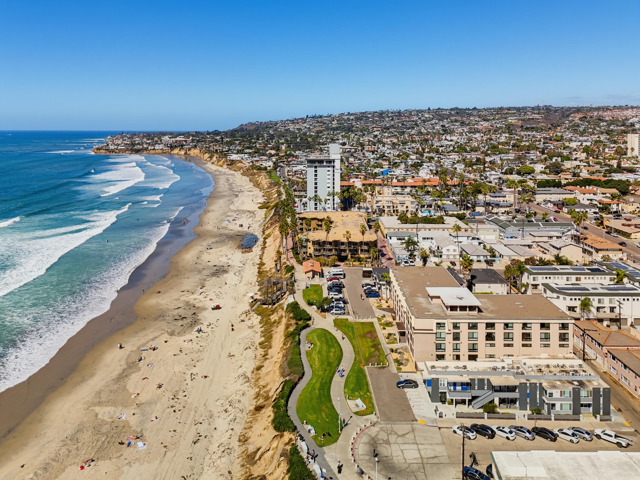 Virtual tour photo 27 of 60 for 4667 Ocean Blvd Unit 105