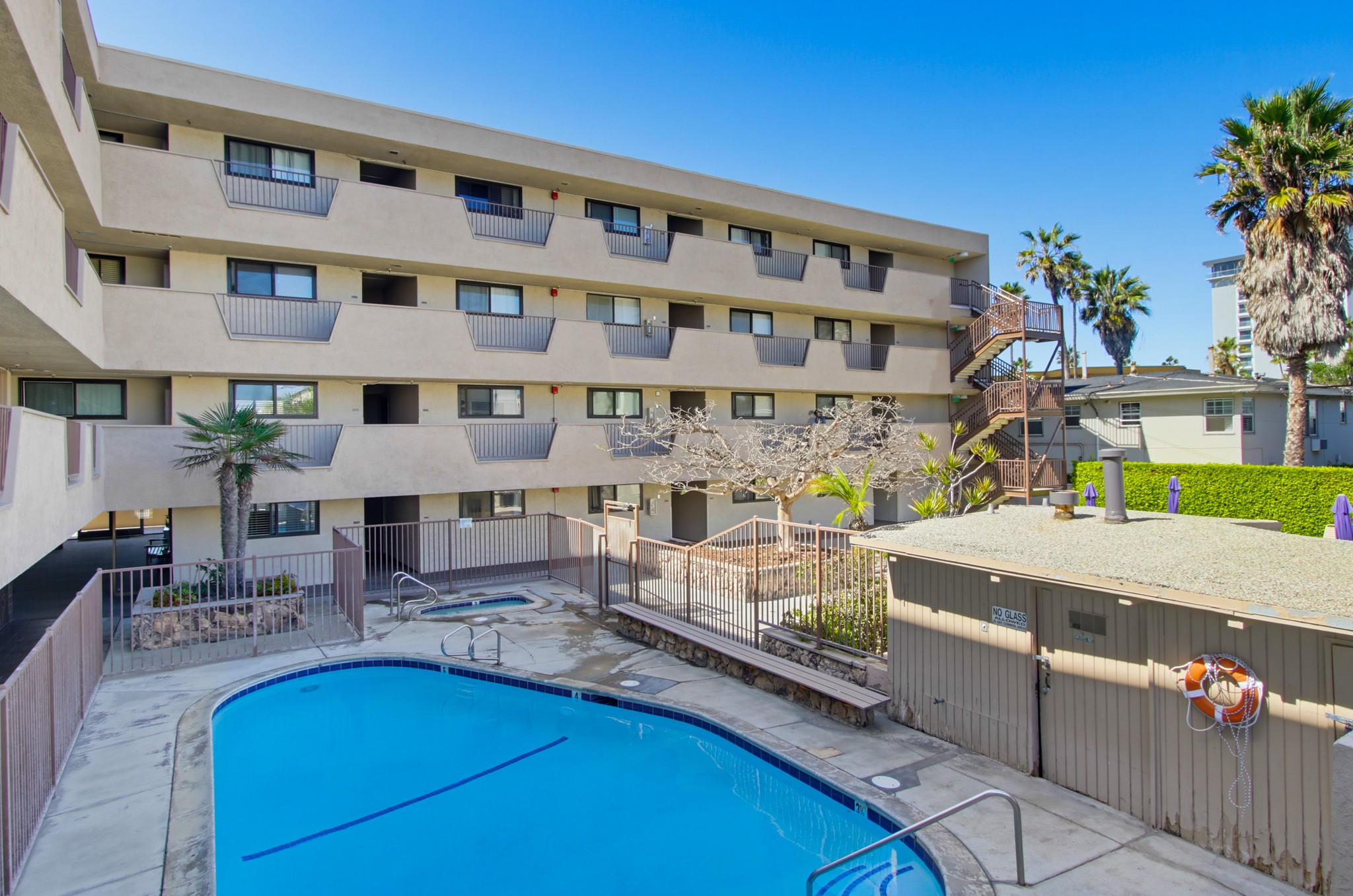 Virtual tour photo 55 of 60 for 4667 Ocean Blvd Unit 105