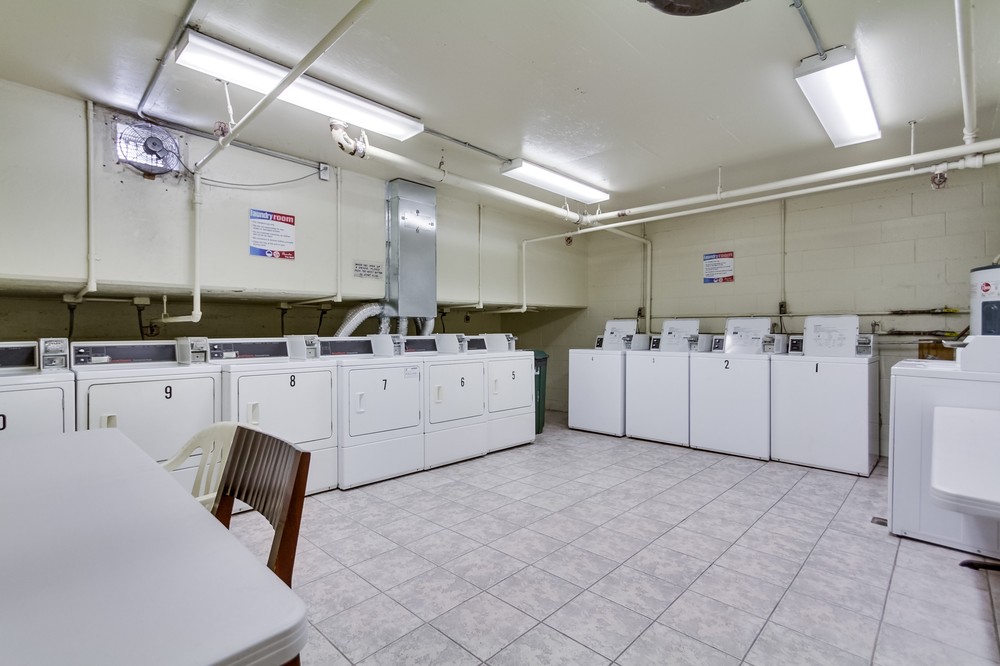 Virtual tour photo 22 of 29 for 4667 Ocean Boulevard #113