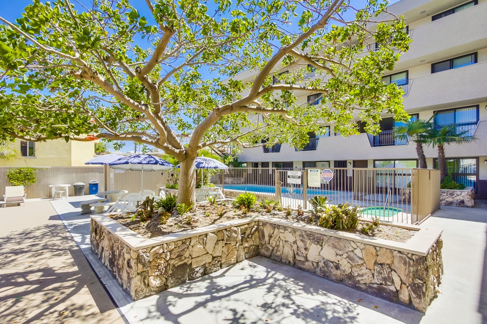 Virtual tour photo 26 of 29 for 4667 Ocean Boulevard #113
