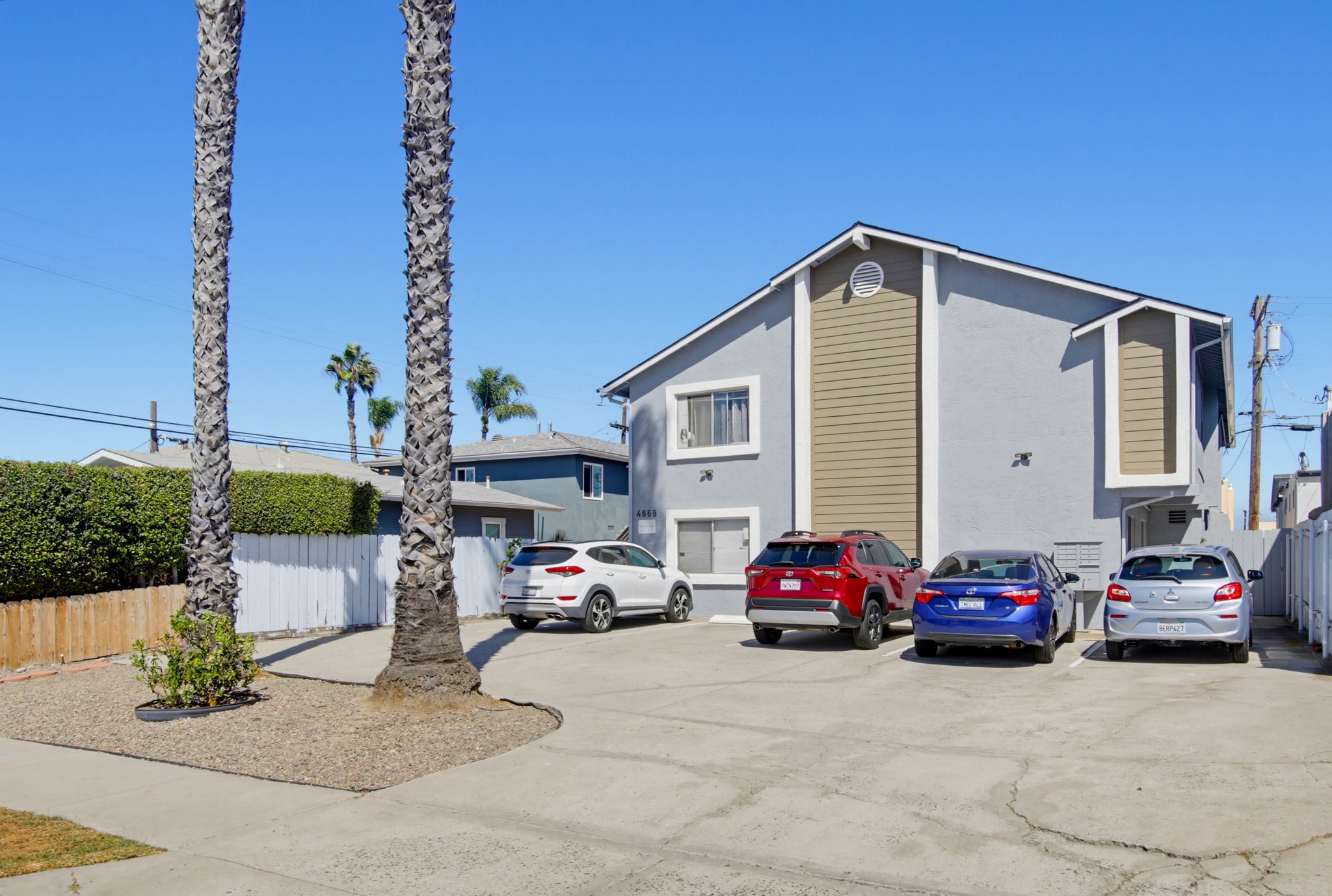 Virtual tour photo 3 of 42 for 4669 36th St