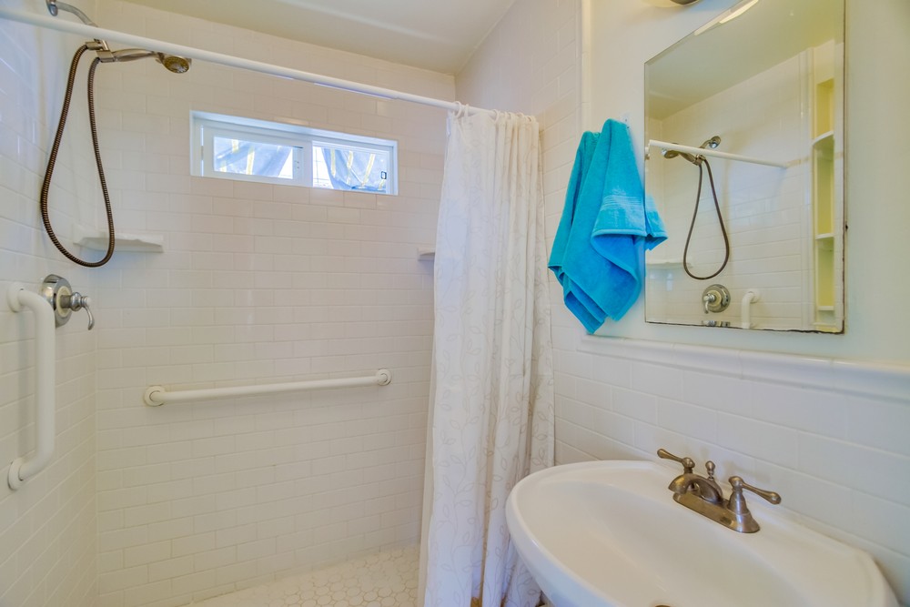 Virtual tour photo 37 of 81 for 4669 Del Mar Ave