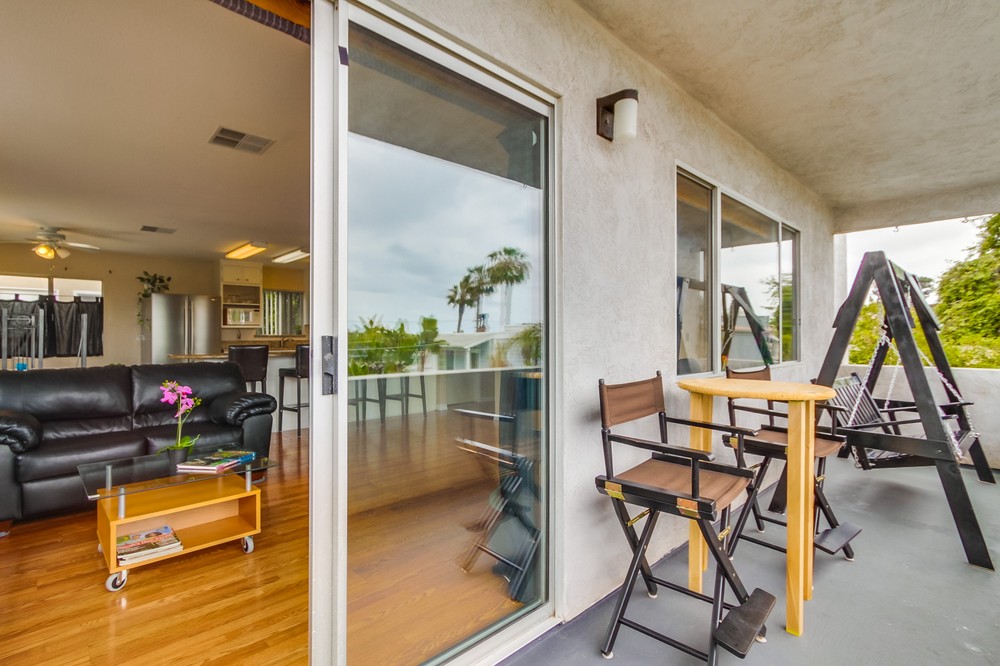Virtual tour photo 19 of 40 for 4672 Santa Monica Avenue