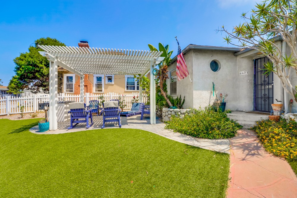 Virtual tour photo 7 of 49 for 4673 W Point Loma Blvd