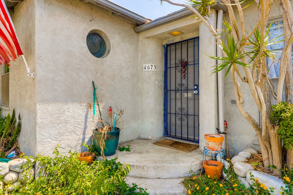 Virtual tour photo 9 of 49 for 4673 W Point Loma Blvd