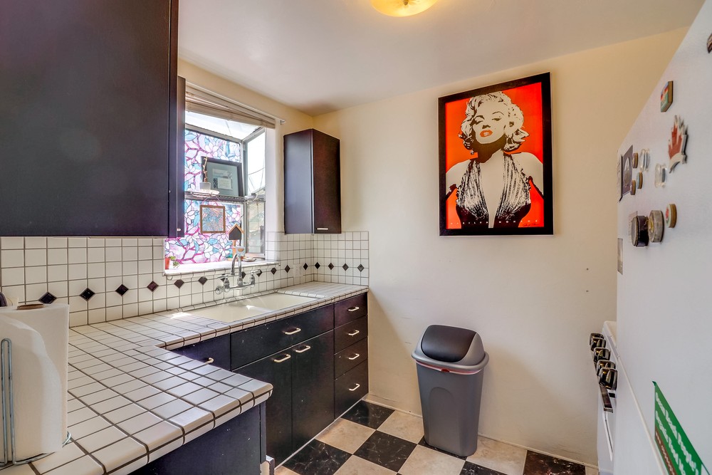 Virtual tour photo 19 of 49 for 4673 W Point Loma Blvd