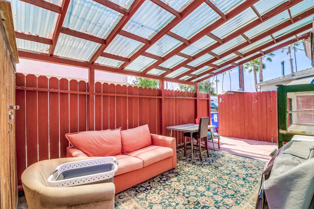 Virtual tour photo 29 of 49 for 4673 W Point Loma Blvd