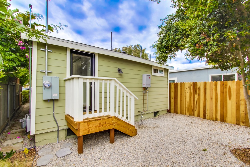 Virtual tour photo 23 of 26 for 4675 Lotus Street