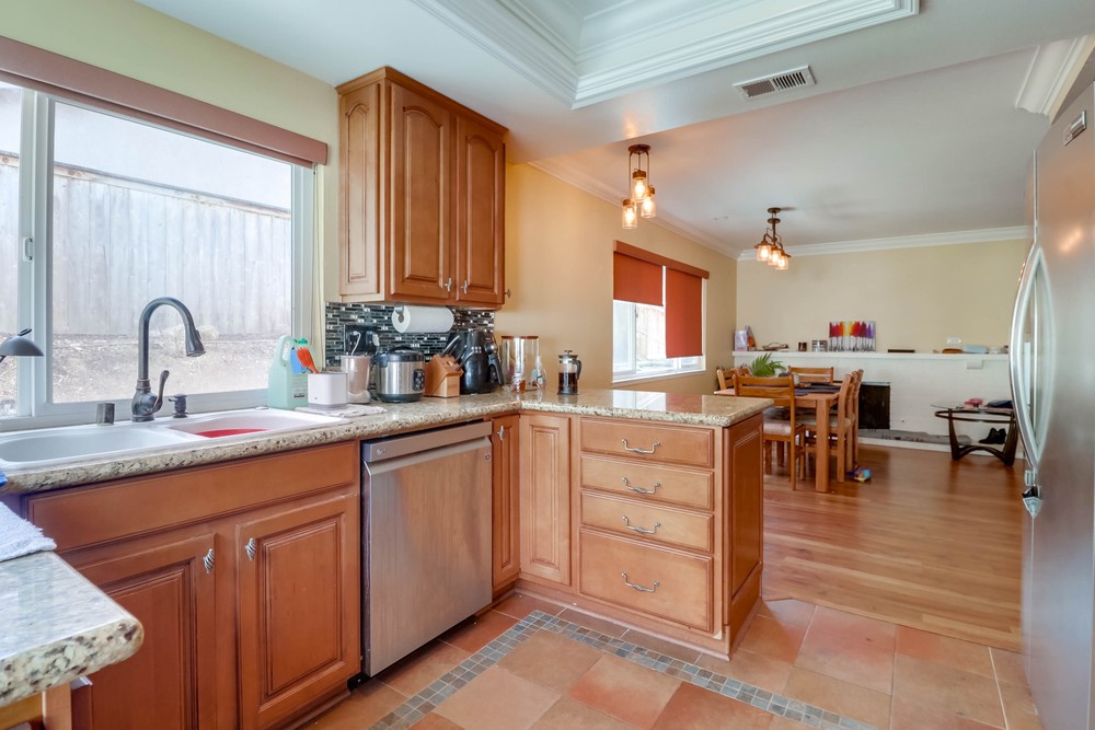 Virtual tour photo 16 of 35 for 4676 Cobb Dr