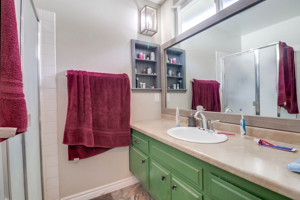 Virtual tour photo 21 of 35 for 4676 Cobb Dr