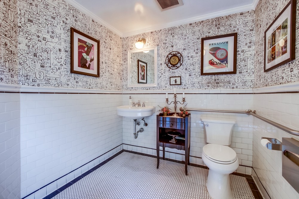 Virtual tour photo 25 of 47 for 4677 30th St