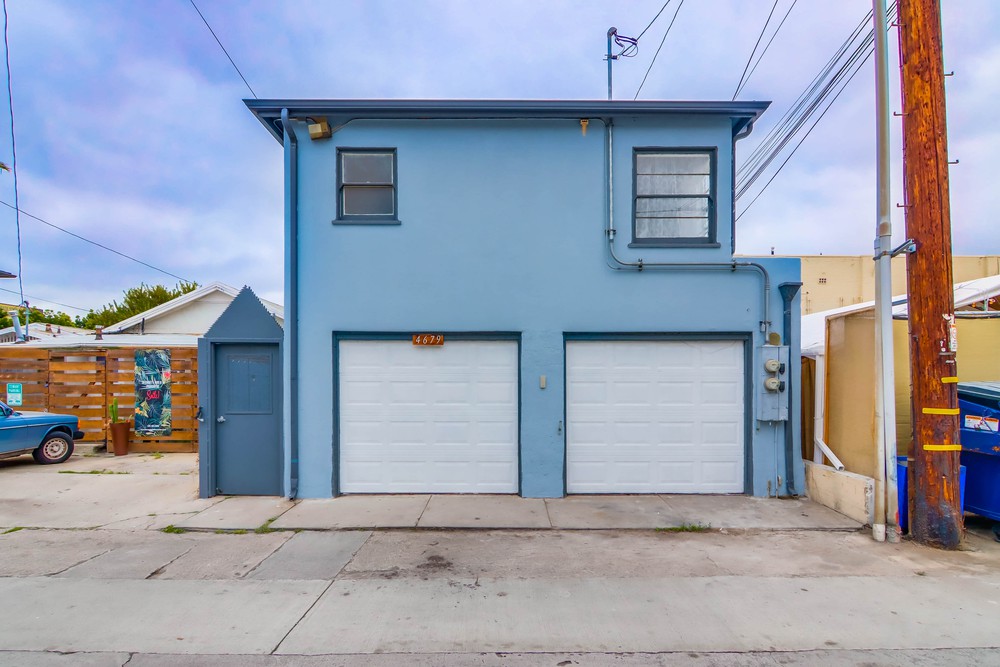 Virtual tour photo 3 of 44 for 4679 30th St