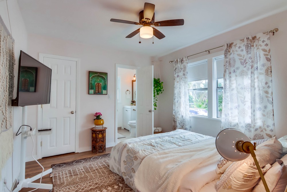 Virtual tour photo 25 of 44 for 4679 30th St