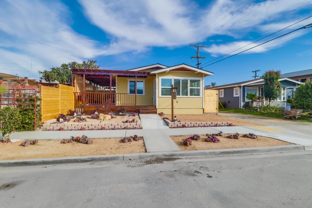 Virtual tour photo 1 of 35 for 4679 Wilson Ave