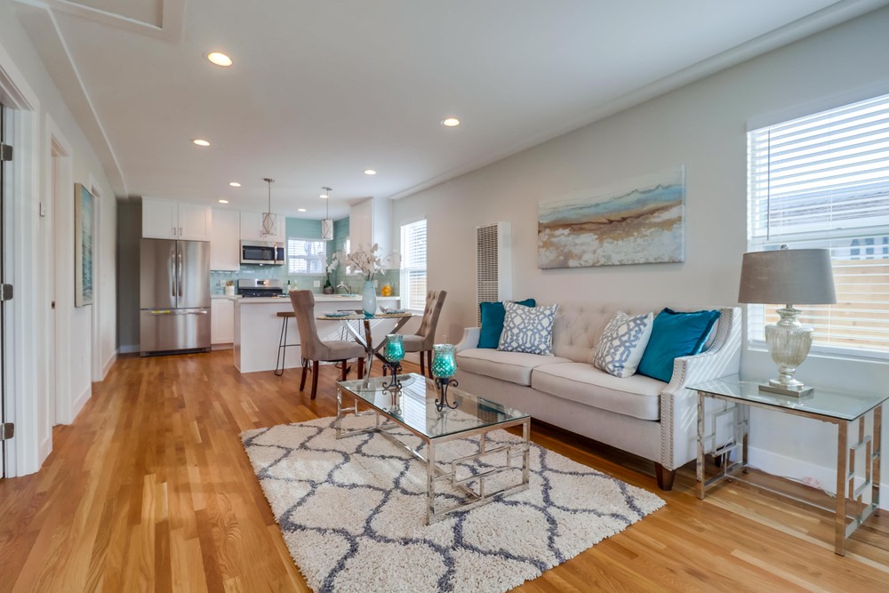 Virtual tour photo 12 of 35 for 4679 Wilson Ave