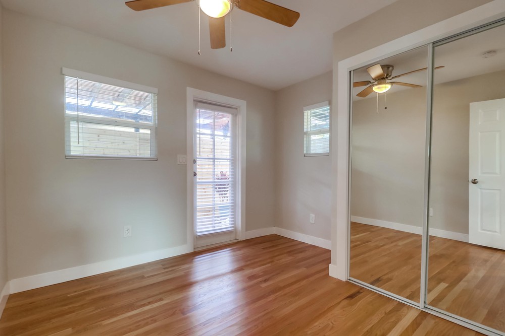 Virtual tour photo 26 of 35 for 4679 Wilson Ave