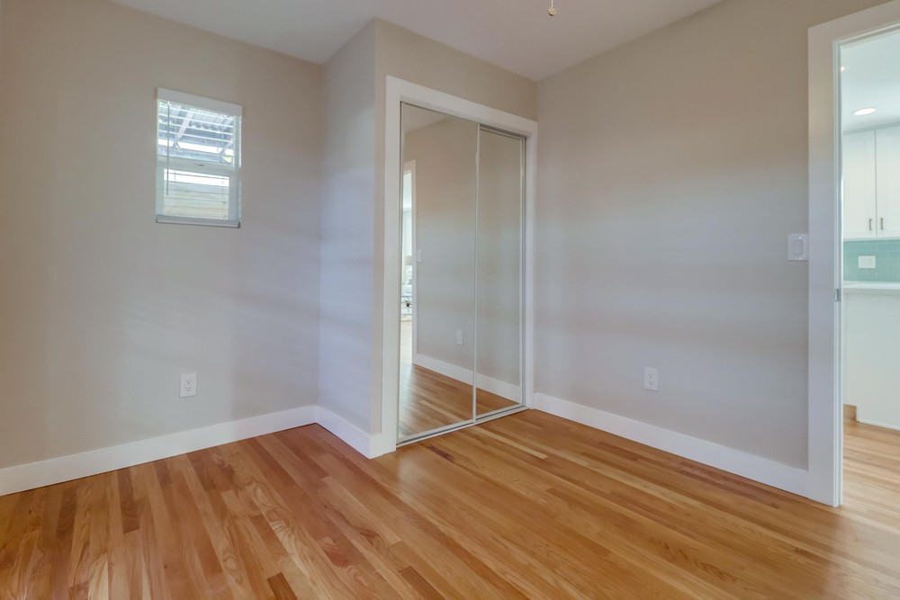 Virtual tour photo 27 of 35 for 4679 Wilson Ave