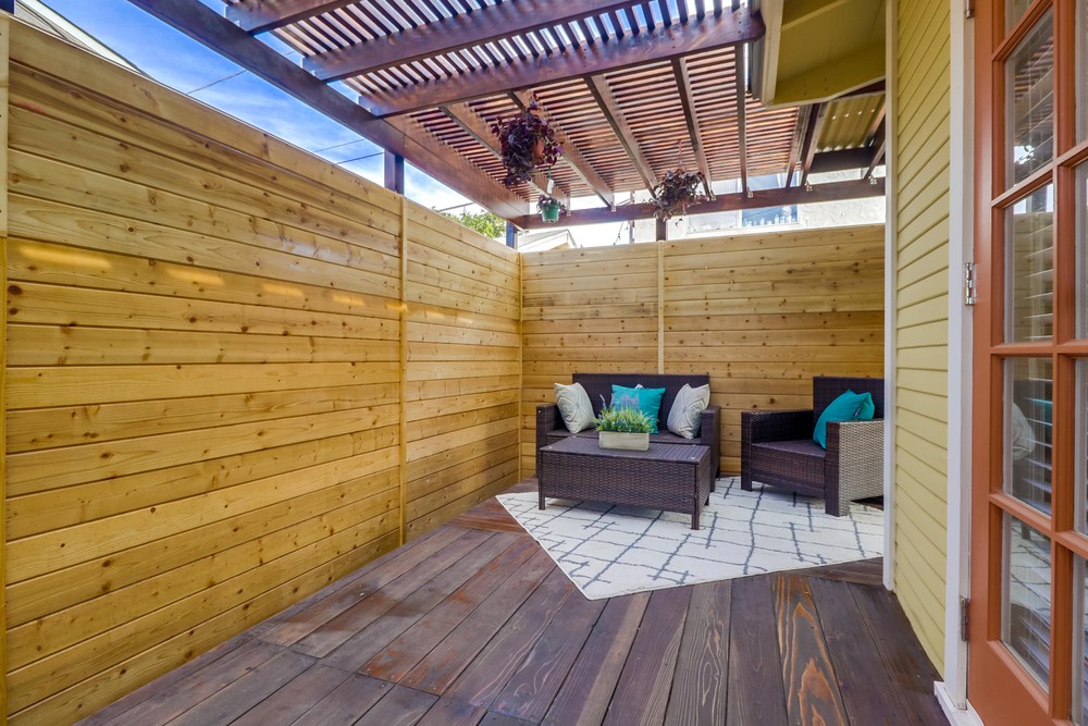 Virtual tour photo 33 of 35 for 4679 Wilson Ave