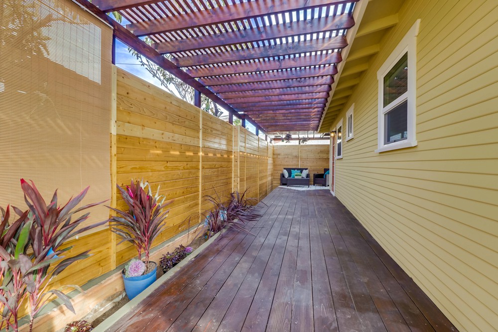 Virtual tour photo 34 of 35 for 4679 Wilson Ave