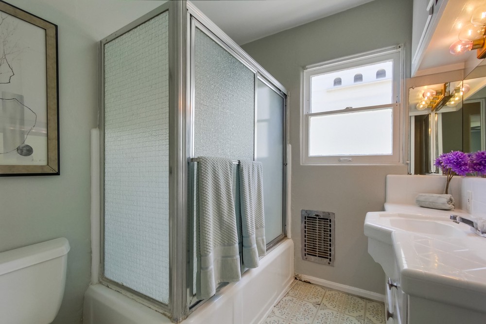 Virtual tour photo 28 of 33 for 4680 Norma Dr