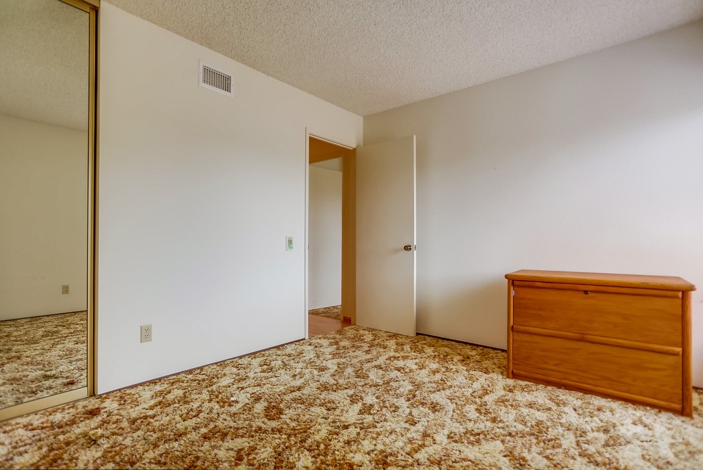 Virtual tour photo 37 of 55 for 4684 Murat St