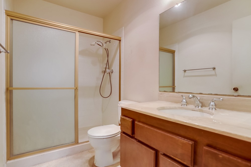 Virtual tour photo 44 of 55 for 4684 Murat St