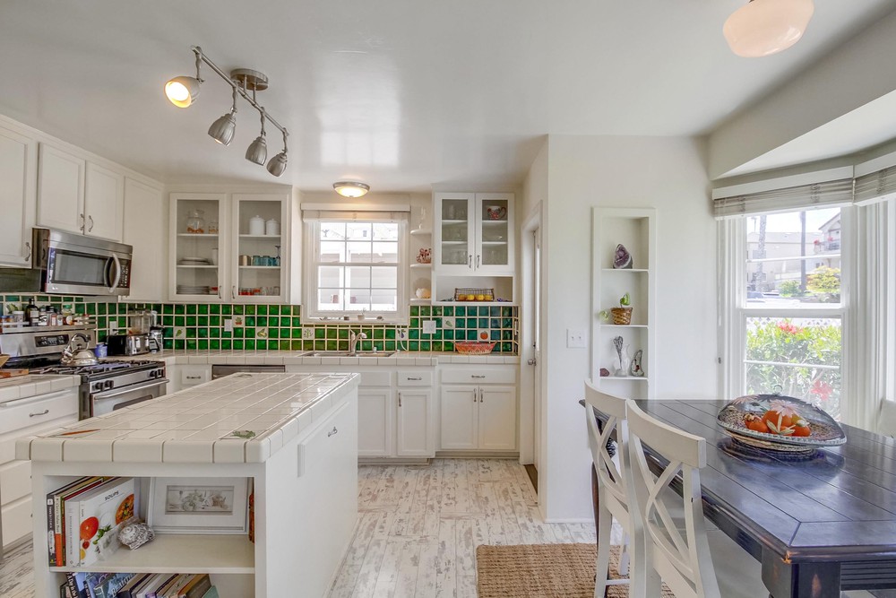 Virtual tour photo 23 of 82 for 4684 Saratoga Ave