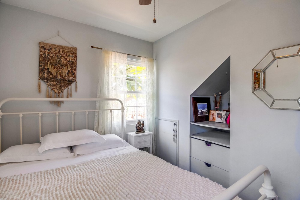 Virtual tour photo 34 of 82 for 4684 Saratoga Ave