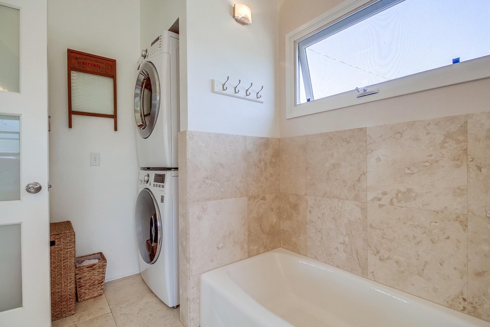 Virtual tour photo 53 of 82 for 4684 Saratoga Ave