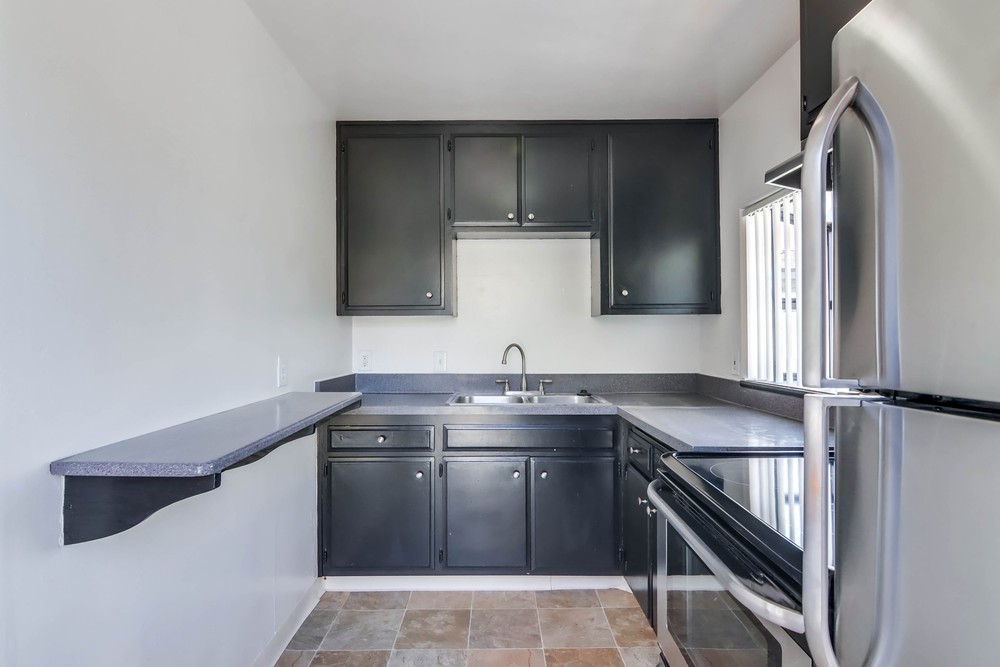 Virtual tour photo 12 of 26 for 4686 Bayard St