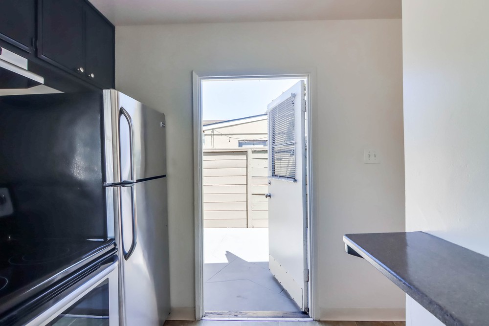 Virtual tour photo 14 of 26 for 4686 Bayard St