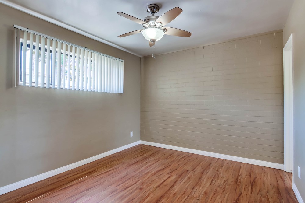 Virtual tour photo 16 of 26 for 4686 Bayard St